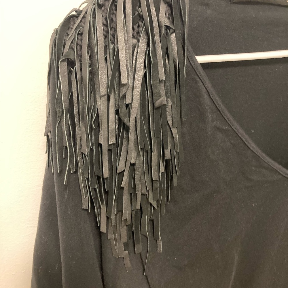 ROCK N ROLL ELEGANCE - Picture 4 of 8